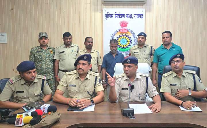 Raigarh Update : 72 घंटों में सुलझाई रायगढ़ पुलिस ने ब्लाइंड मर्डर की गुत्थी , हत्या का आरोपी गिरफ्तार…